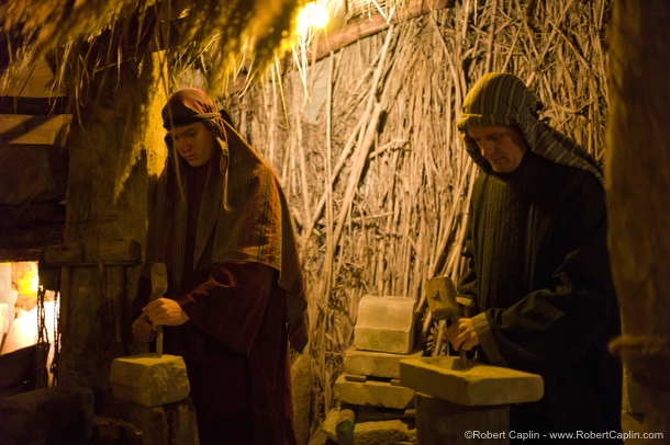 Real Human Nativity Scene in Linyola, Spain. </p><br />
<p>Photo © Robert Caplin