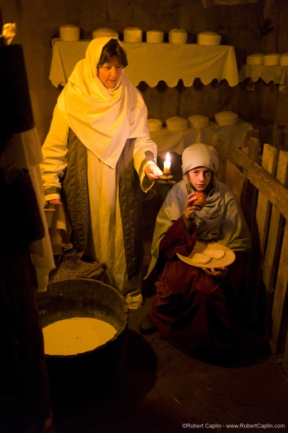 Real Human Nativity Scene in Linyola, Spain. Photo © Robert Caplin