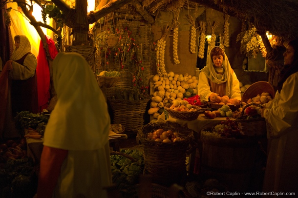 Real Human Nativity Scene in Linyola, Spain. Photo © Robert Caplin