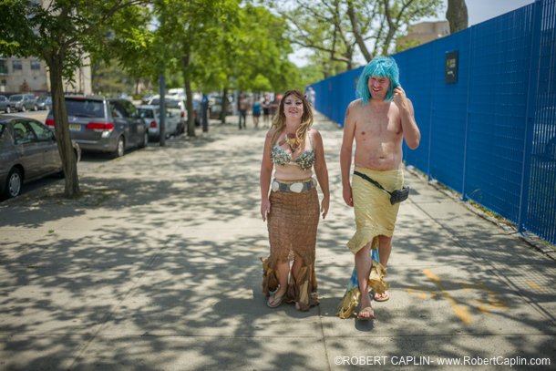 MermaidParade2013_02