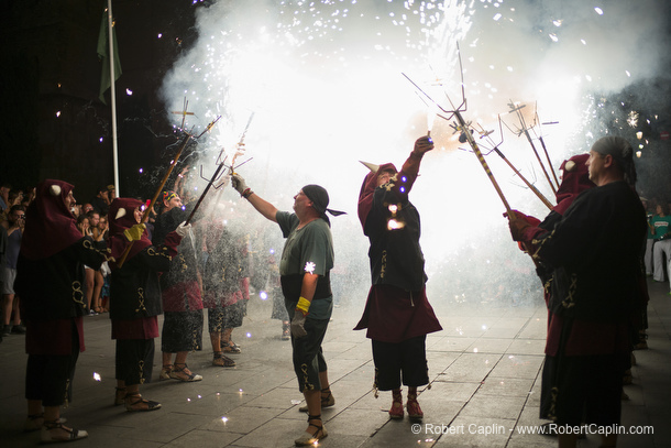 Correfocs de les Festes de Sant Roc, Barcelona.  Photo by Robert Caplin