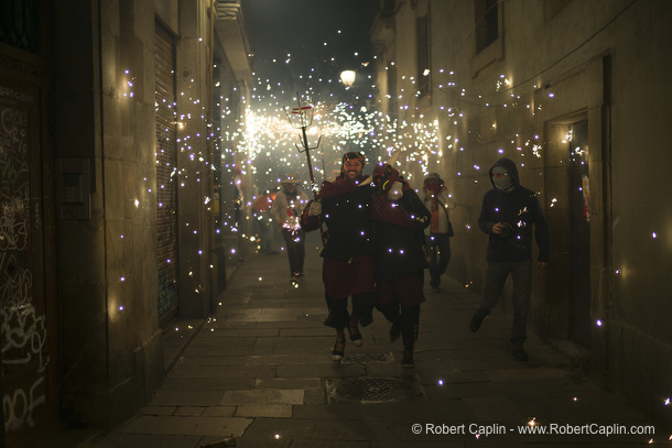 Correfocs de les Festes de Sant Roc, Barcelona. Photo by Robert Caplin